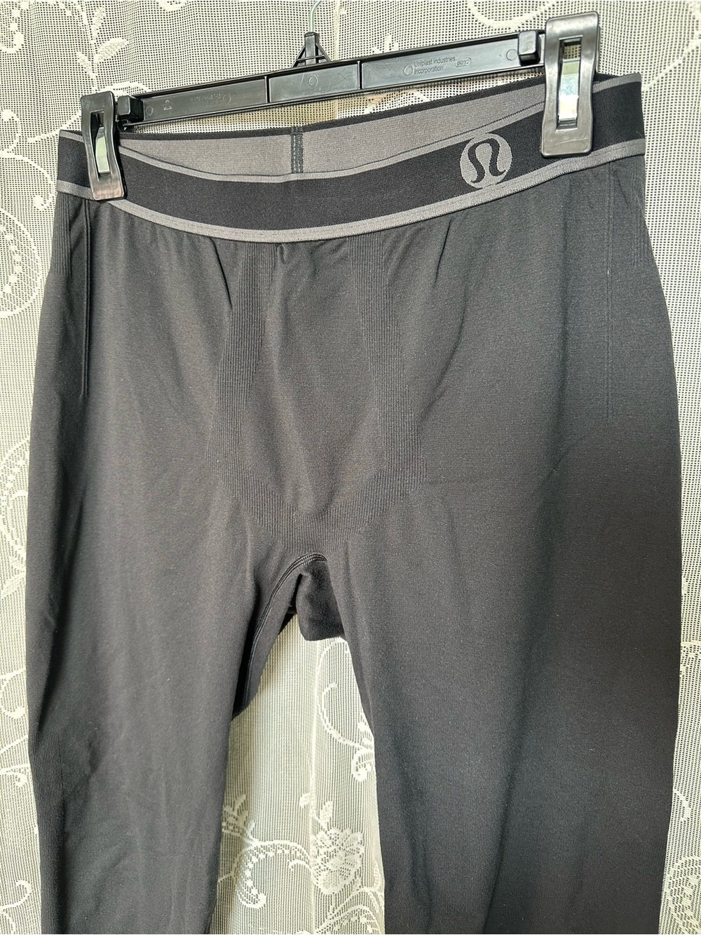 Lululemon Men’s Black Leggings with Reflective Waistband